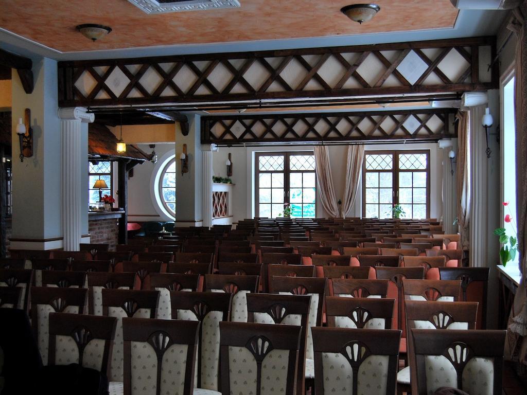 Hotel Jankow Żary Kültér fotó