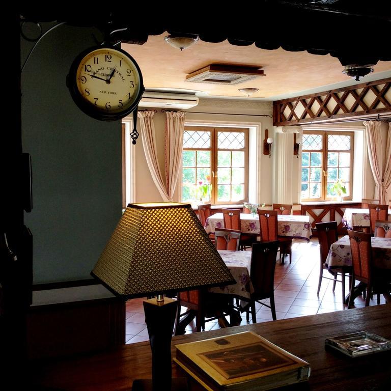 Hotel Jankow Żary Kültér fotó